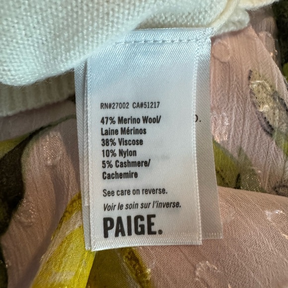 PAIGE Ivory Ruffle Knit Top Sabelina Merino Wool
Blend Sweater SZ M - Picture 8 of 9